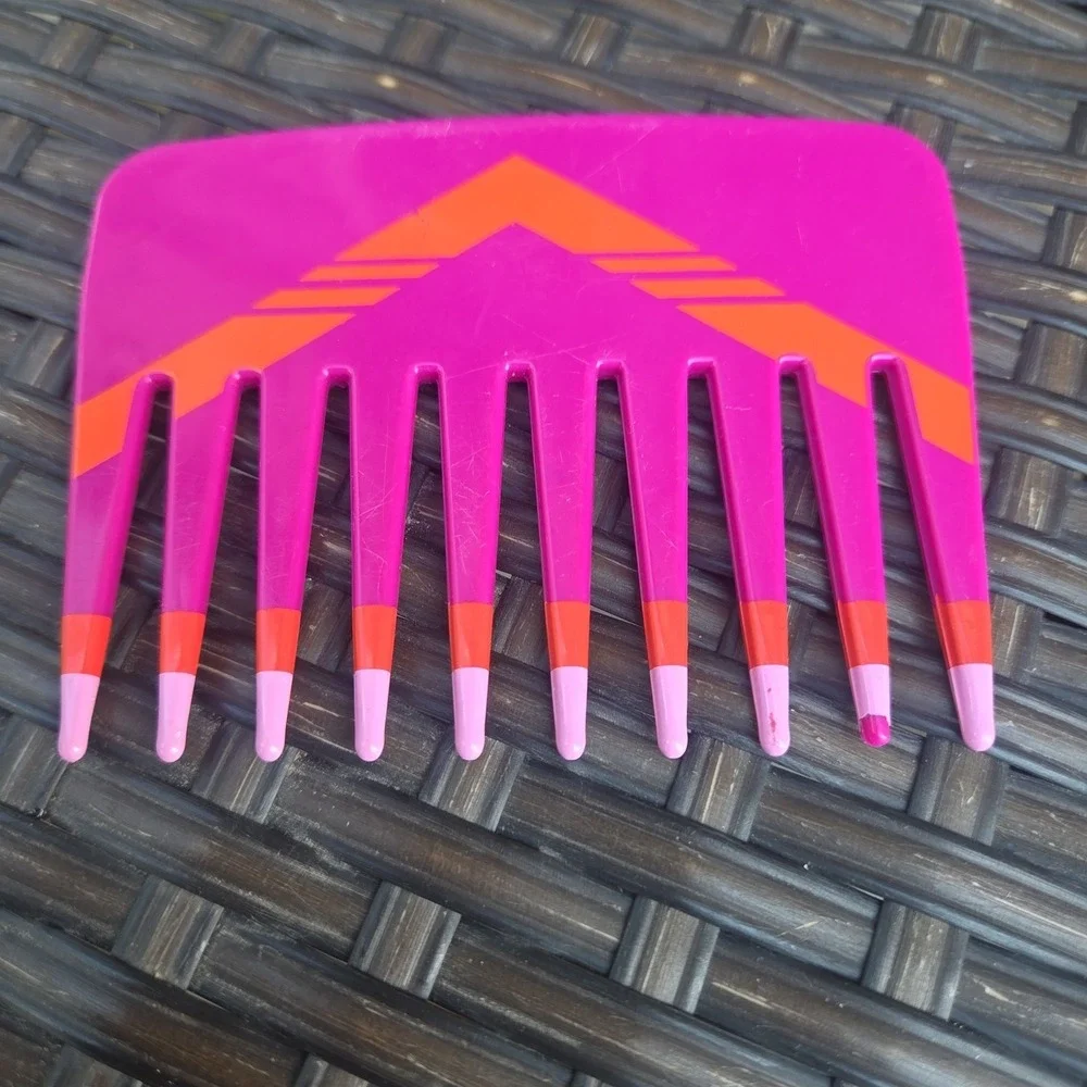 Mebco Pink Twice Dipped Volume Comb Vintage 1980s Retro Mini